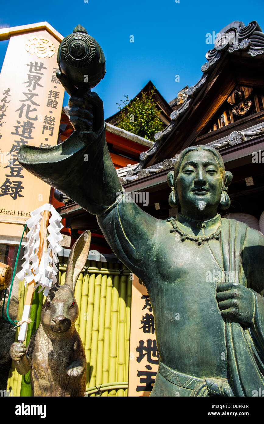 Statue dans le Temple Kiyomizu-dera, UNESCO World Heritage Site, Kyoto, Japon, Asie Banque D'Images
