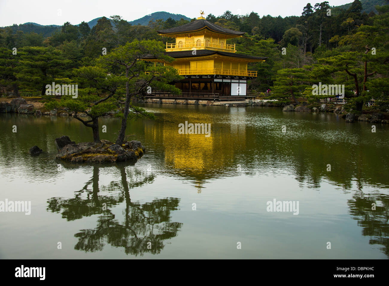 Kinkaku-Ji (Pavillon d'or) Temple Bouddhiste, UNESCO World Heritage Site, Kyoto, Japon, Asie Banque D'Images