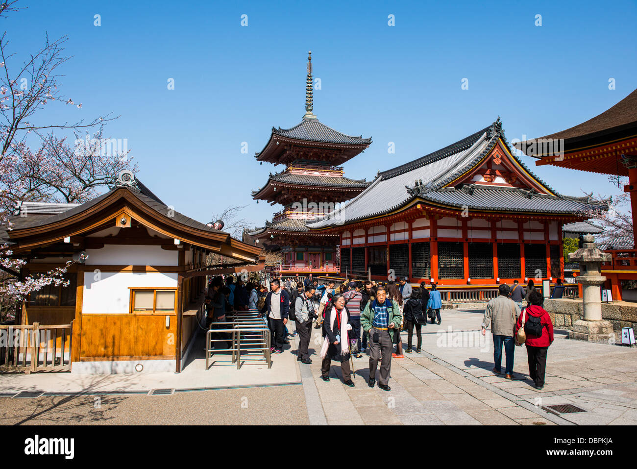 Temple Kiyomizu-dera, temple bouddhiste UNESCO World Heritage Site, Kyoto, Japon, Asie Banque D'Images