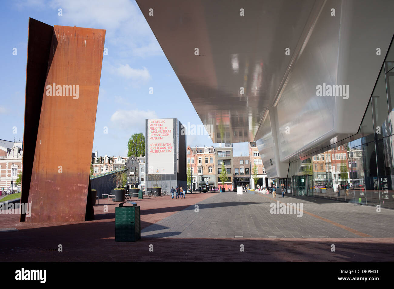 Le Stedelijk Museum, forme contemporaine à Amsterdam, Hollande, Pays-Bas. Banque D'Images