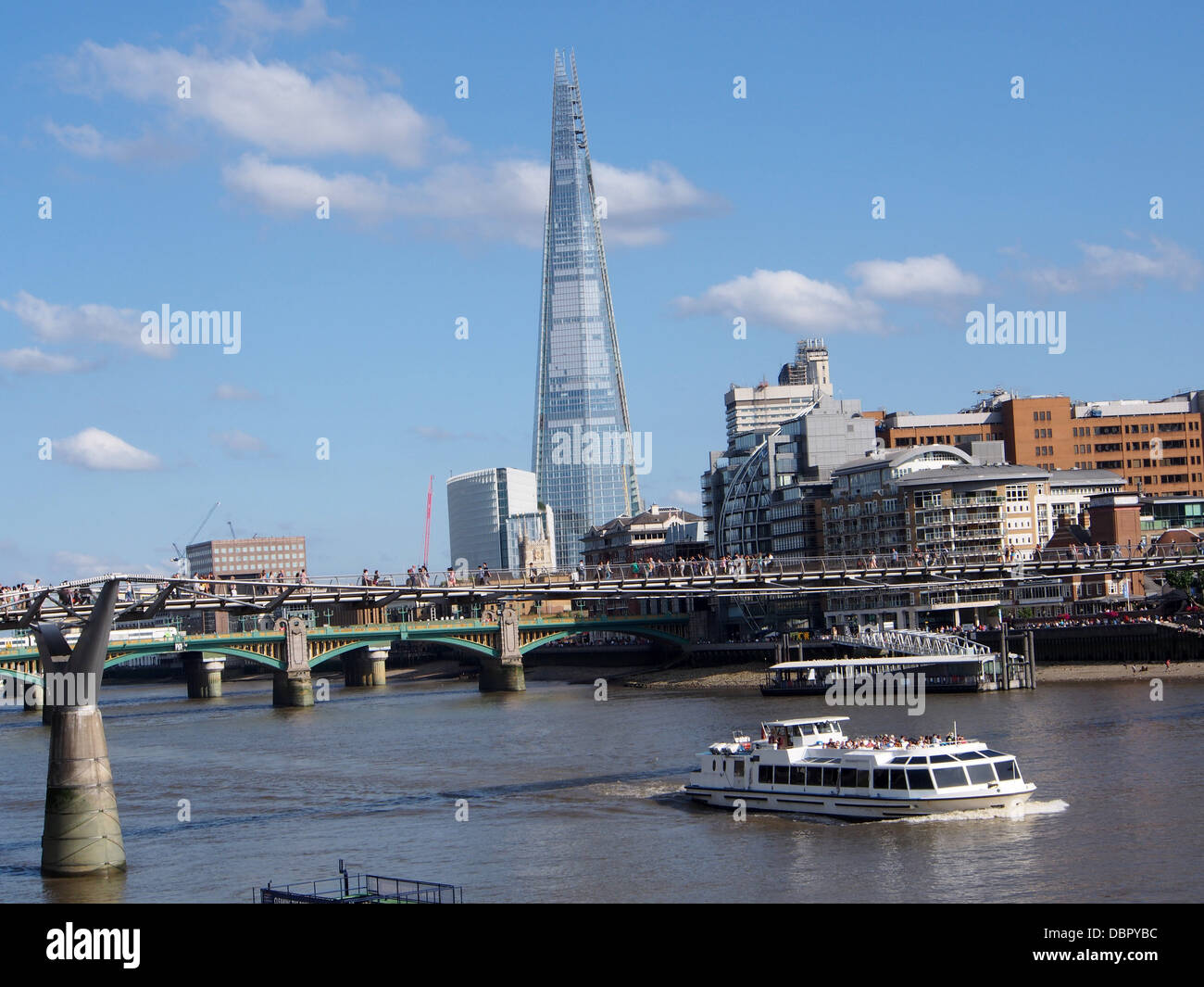 Toits de Londres Thames Shard Tower millénaire Banque D'Images