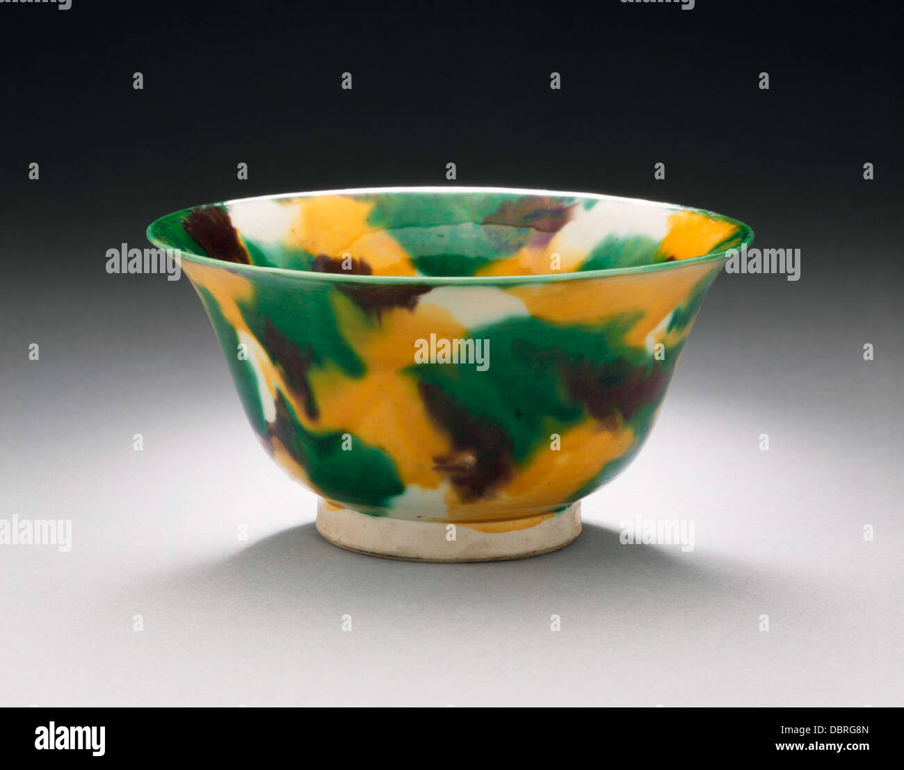 Bol (WAN) avec projections polychromes M.67.72.21 Banque D'Images