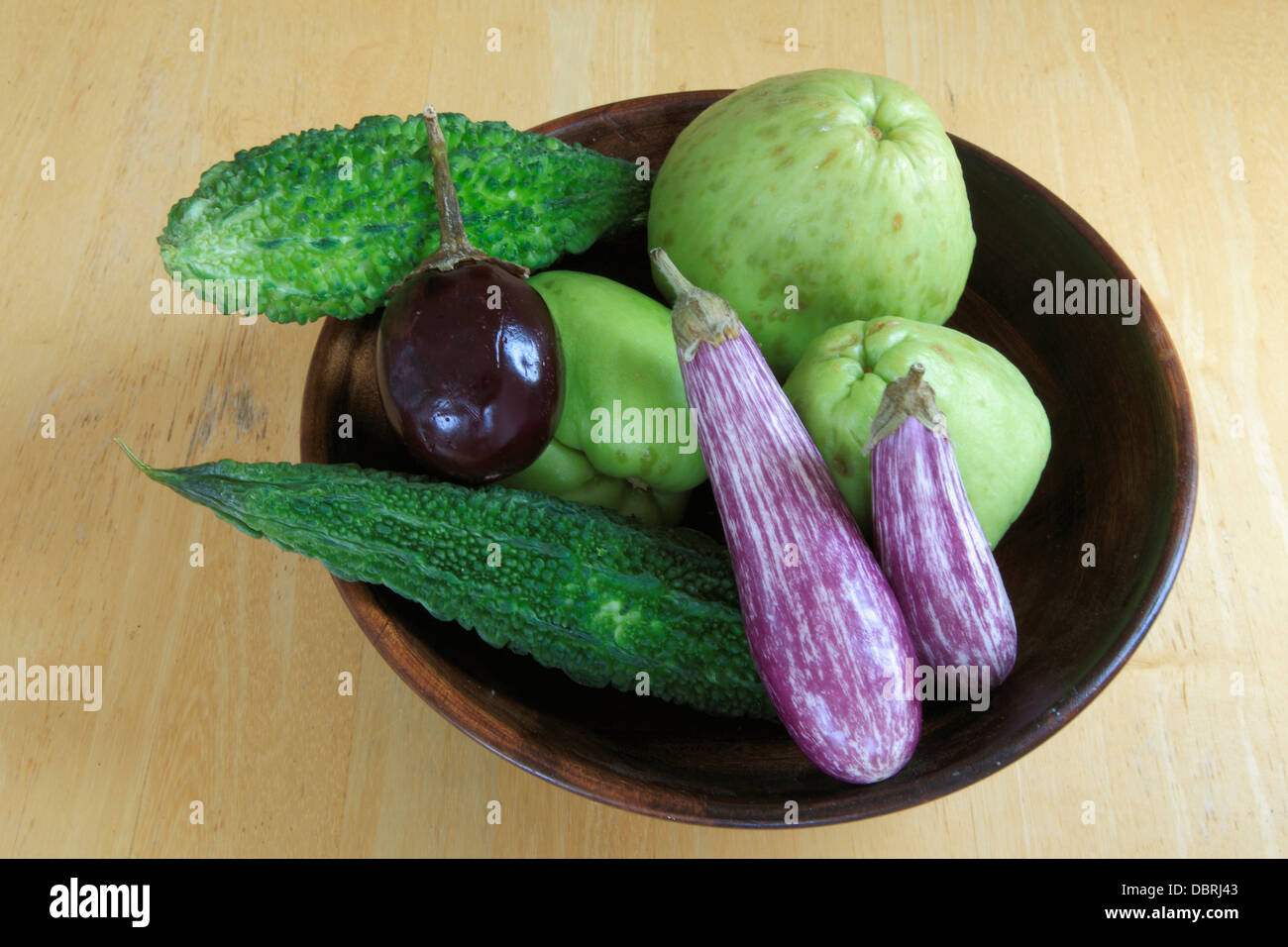 Les légumes, l'aubergine, courge amère, chayotte, Banque D'Images