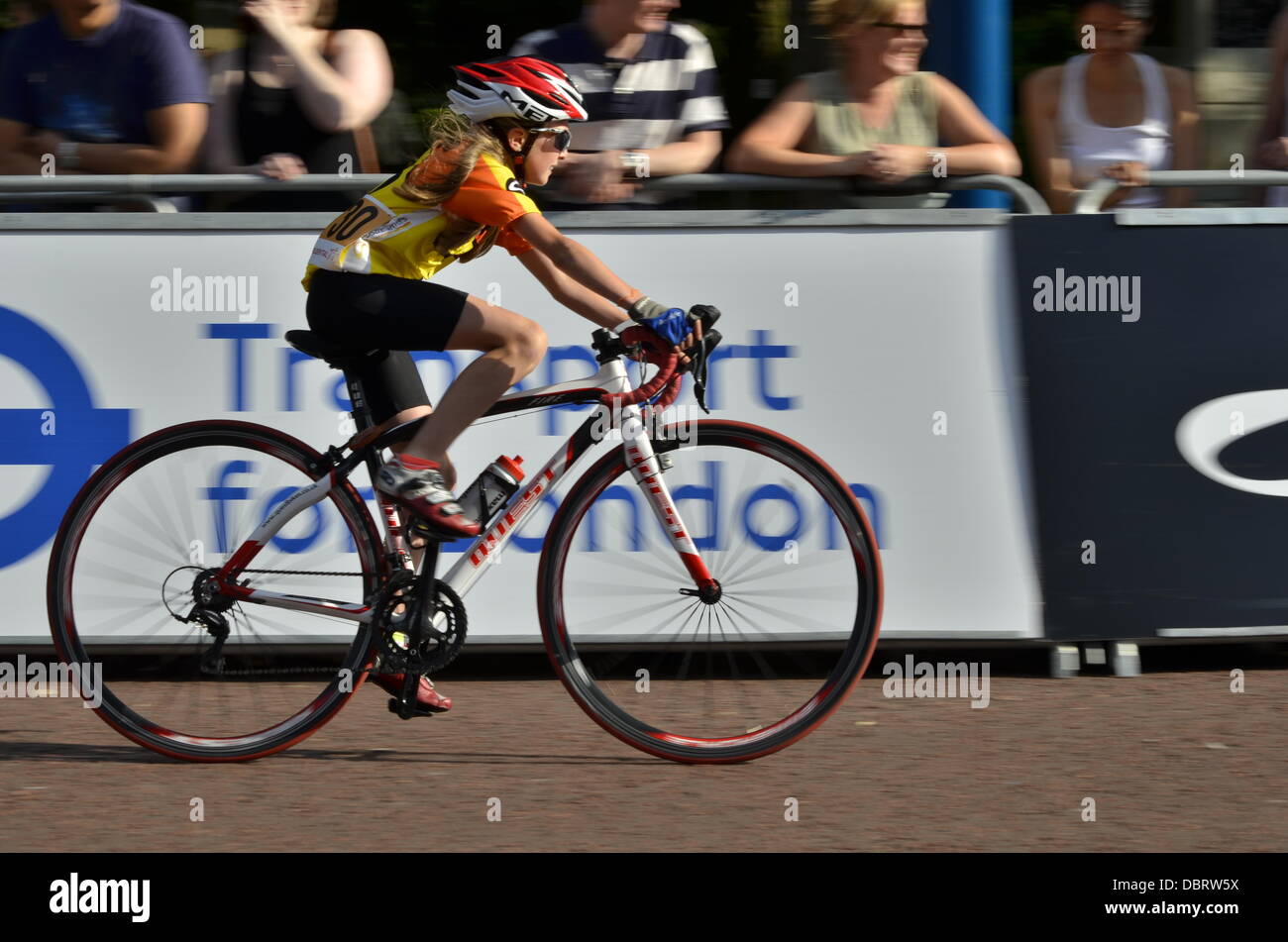 Prudential RideLondon Grand Prix Jeunes - cycle Banque D'Images