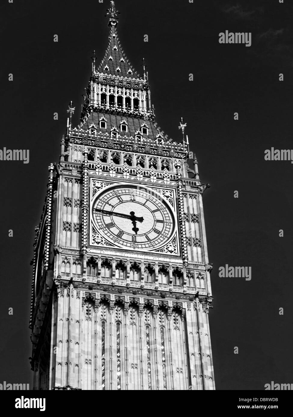 Détail de Big Ben, situé à l'extrémité nord du Palais de Westminster (Parlement), City of Westminster Banque D'Images