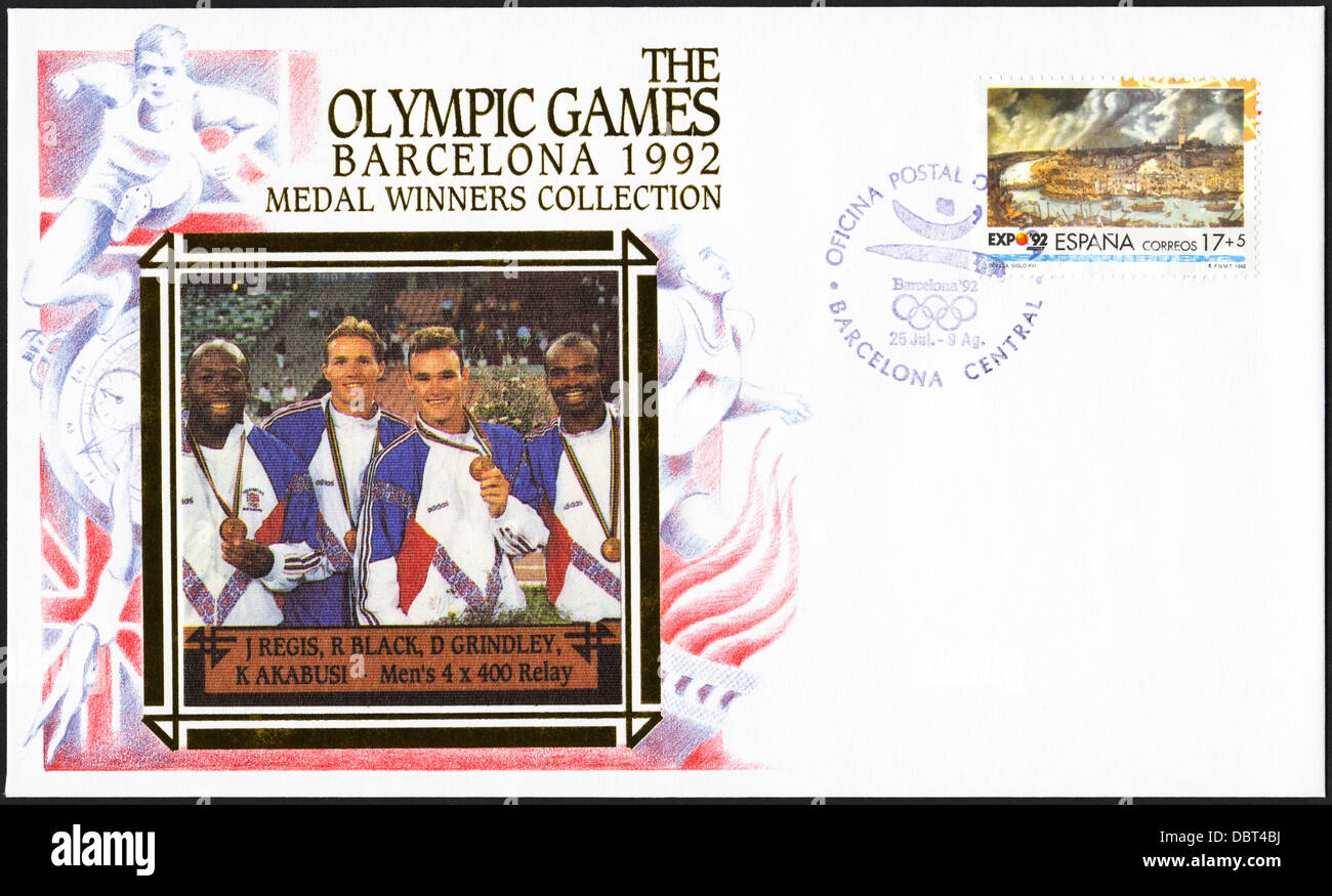 Timbre premier jour commémoratif de la couverture de la collection des médailles des Jeux Olympiques de Barcelone en 1992 avec John Regis, Roger Black, David Grindley & Kriss Akabusi de Grande-bretagne remportant la médaille de bronze pour l'Athlétisme - Men's 4 x 400 m relais Banque D'Images