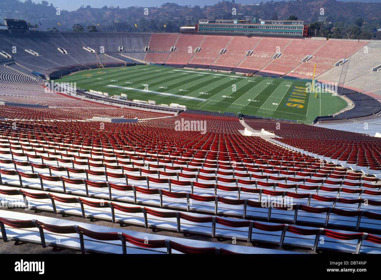 L'un des plus connus des stades d'athlétisme aux USA est le Rose Bowl de Pasadena, Californie, site de la match de football annuel du collège du même nom Banque D'Images