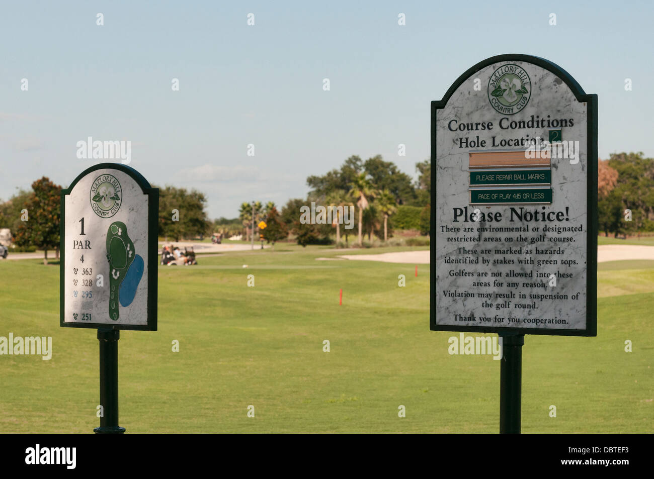 Un panneau affichant les conditions du terrain à la Mallory Hill Country Club dans les villages, Floride USA Banque D'Images