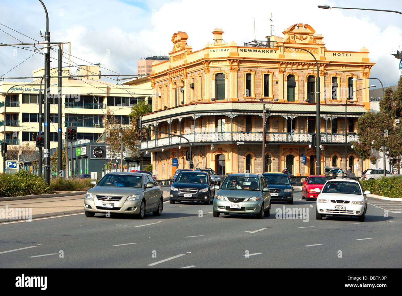 L'hôtel Newmarket, à l'angle de North Terrace et terrasse ouest dans la ville de Adelaide (Australie) Banque D'Images