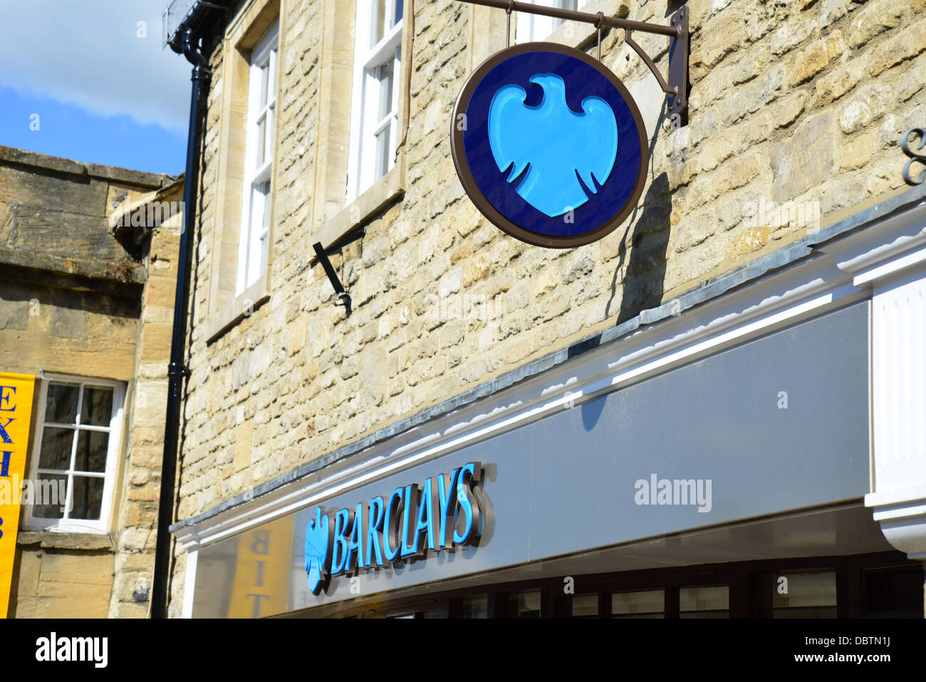 Barclays Bank, High Street, Burford, Cotswolds, Oxfordshire, Angleterre, Royaume-Uni Banque D'Images