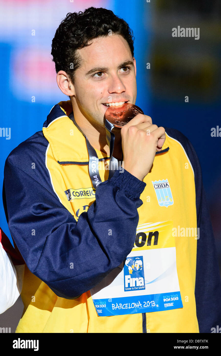 Barcelone, Espagne. Août 4th, 2013 : le Brésil Thiago Pereira présente sa médaille de bronze après le men's 400m quatre nages individuel à la 15e finale des Championnats du Monde FINA à Barcelone. Credit : matthi/Alamy Live News Banque D'Images