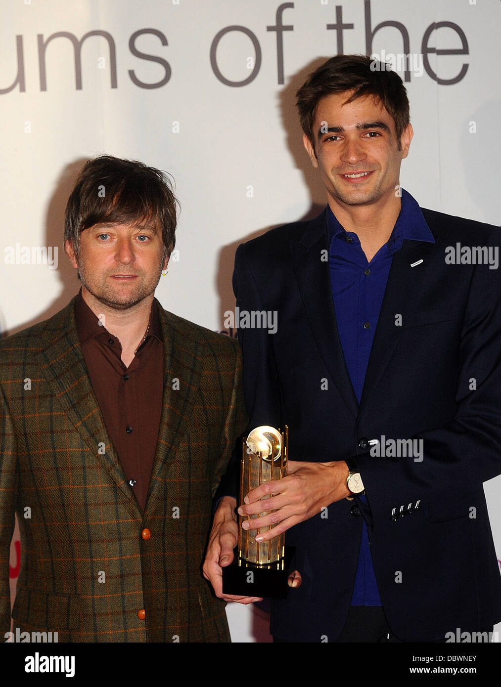 King Creosote et Jon Hopkins Barclaycard Mercury Prize Awards 2011 tenue à Grosvenor House - Arrivées Londres, Angleterre - 06.09.11 Banque D'Images