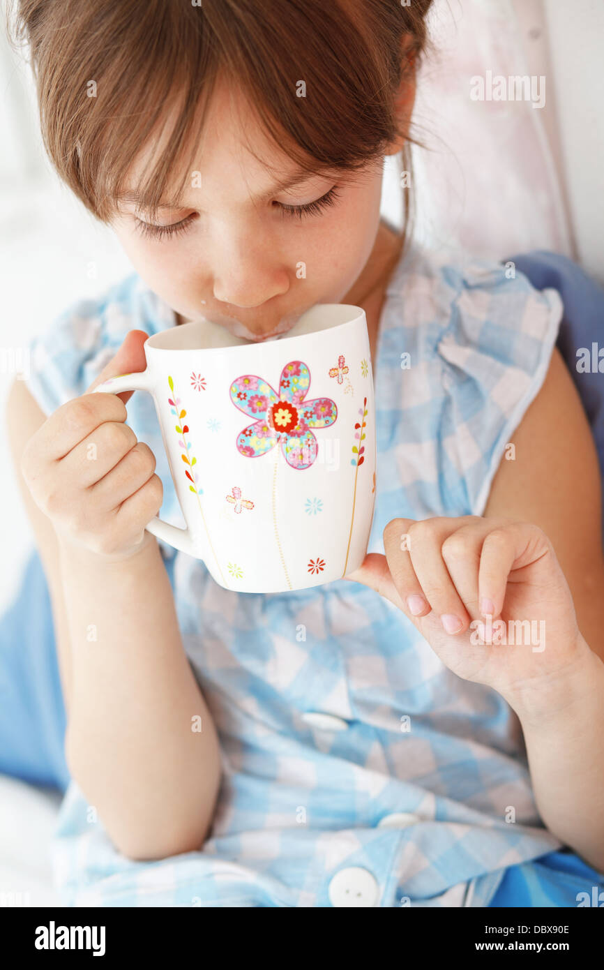 Enfant à la maison Banque D'Images