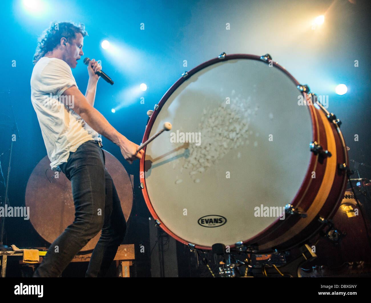 Dan Reynolds de Imagine Dragons en live au Metro à Chicago, IL 31 juillet 2013 Banque D'Images