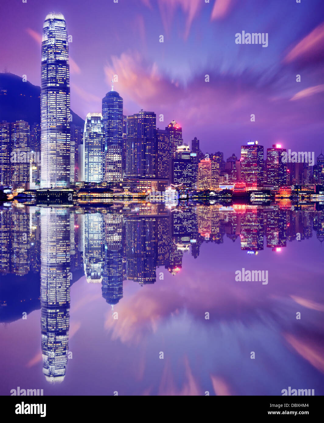 Hong Kong, Chine skyline de Victoria Harbour. Banque D'Images
