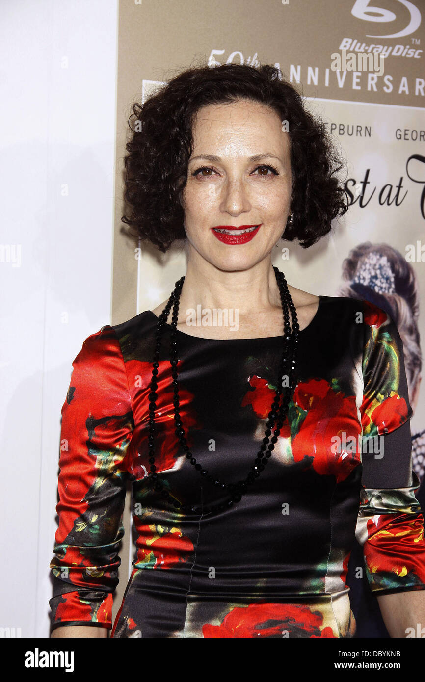 Bebe Neuwirth la célébration du 50e anniversaire / Blu-ray de 'Breakfast At Tiffany's' qui s'est tenue à l'Alice Tully Hall - Arrivées. La ville de New York, USA - 15.09.11 Banque D'Images