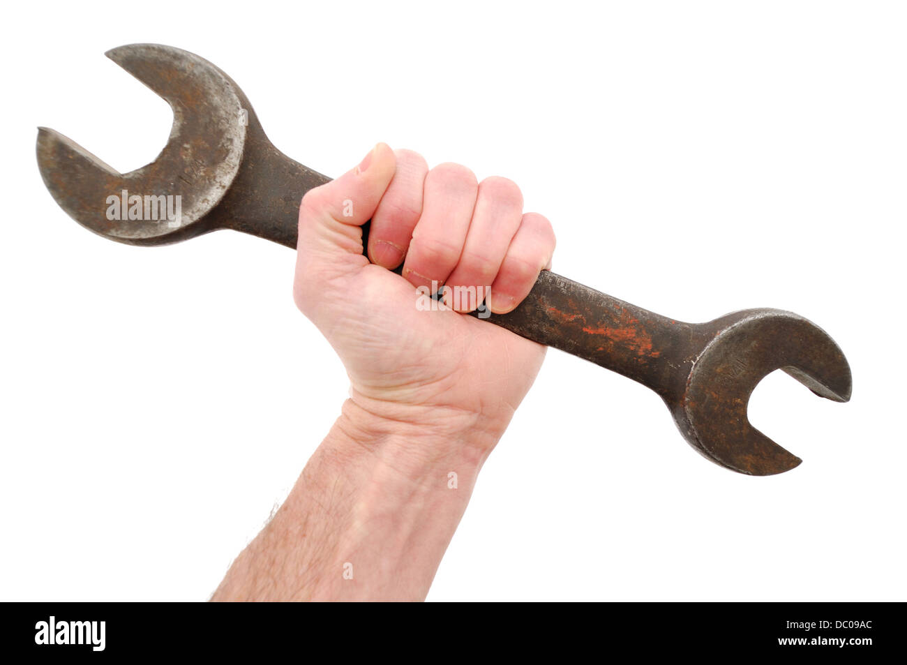 Main tenant une grande clé clé / fin Banque D'Images