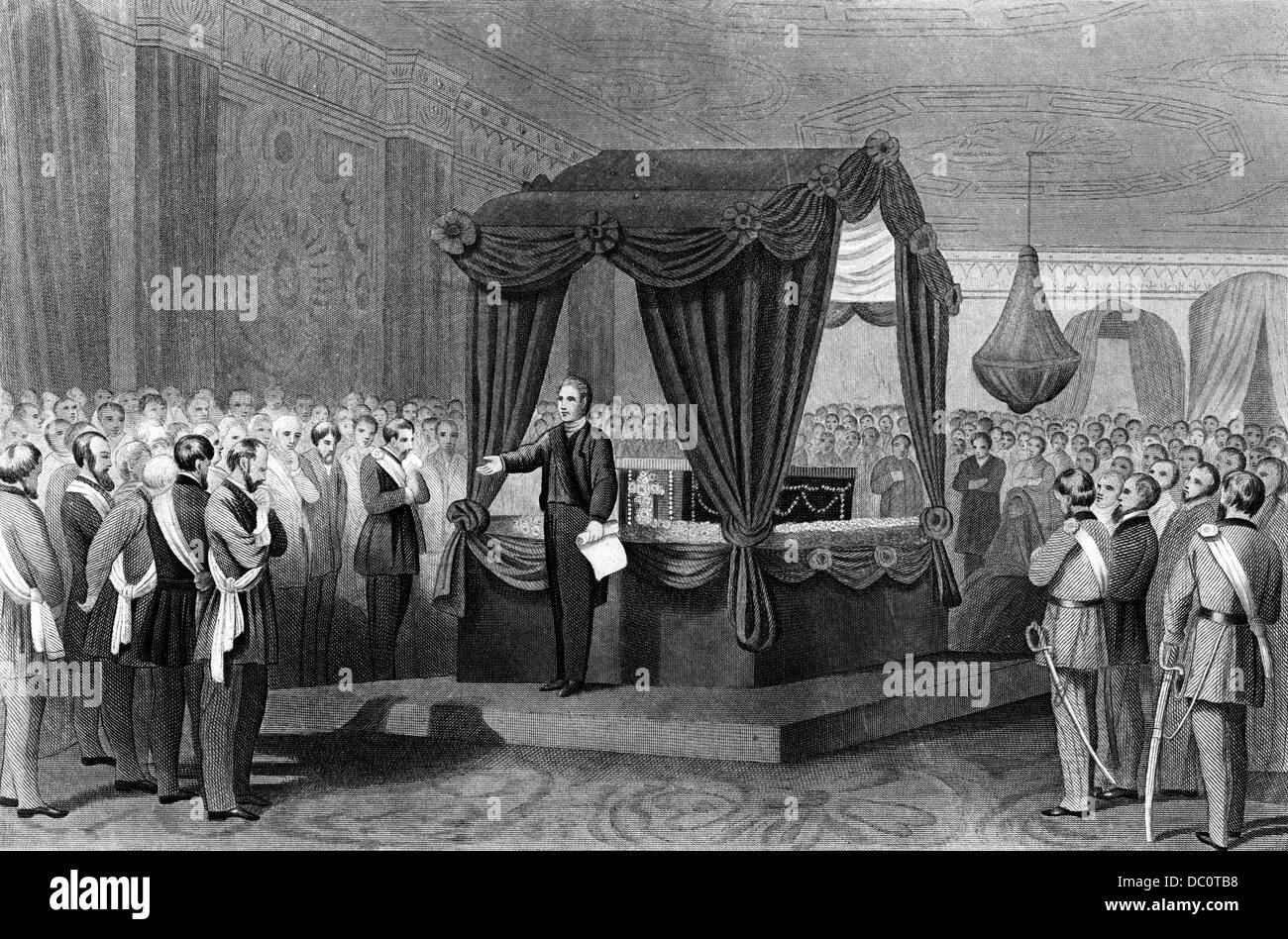 1860 avril 1865 LES RITES FUNÉRAIRES POUR LE PRÉSIDENT ABRAHAM LINCOLN CERCUEIL COUCHÉ DANS UN CATAFALQUE DANS L'EAST ROOM DE LA MAISON BLANCHE Banque D'Images