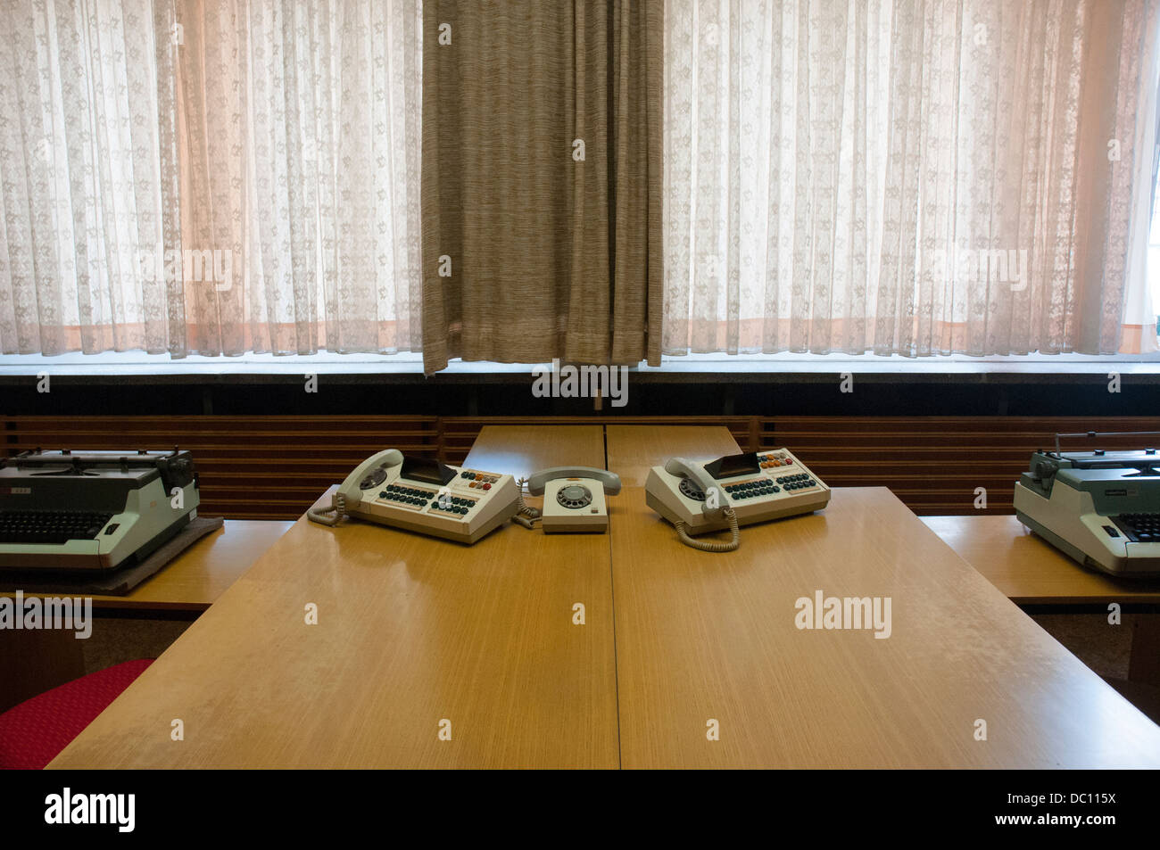 Allemagne, Berlin. Lichtenberg. Musée de la Stasi. Bureau du personnel de secrétariat pour Erich Mielke. Banque D'Images