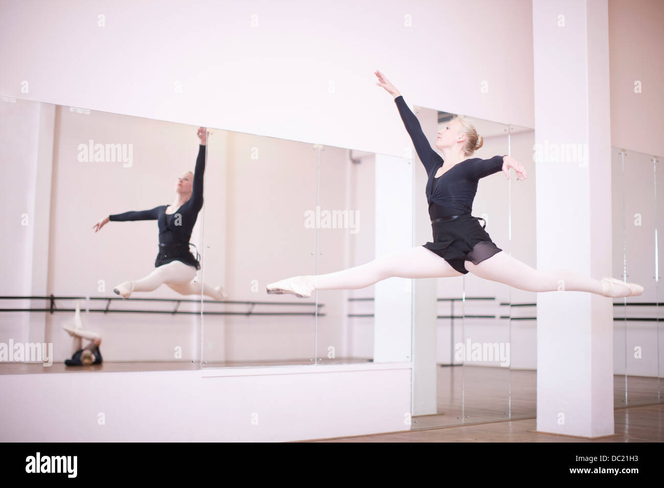 saut de ballerine 4 lettres