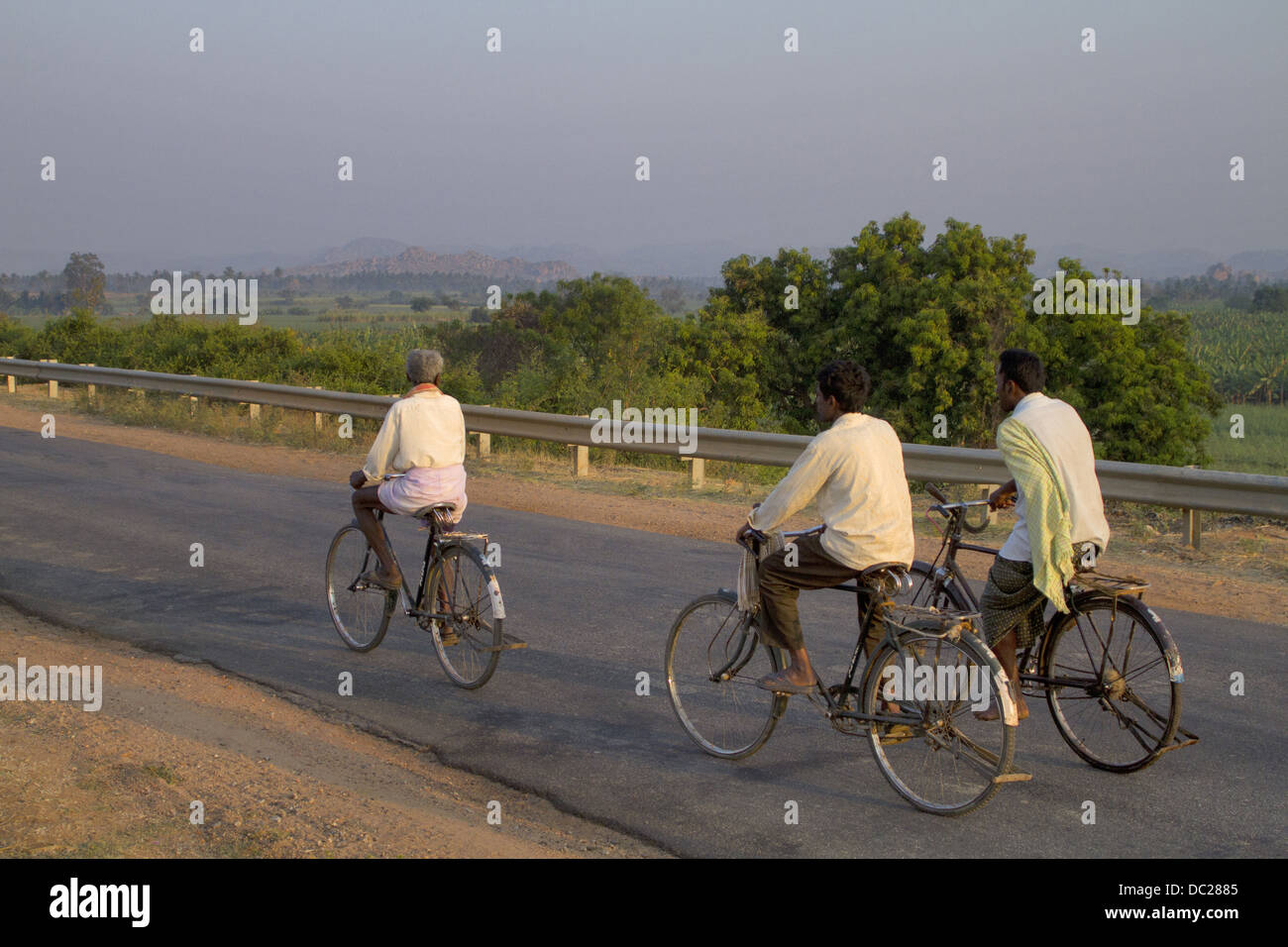 Cyclisme sur route les villageois Banque D'Images
