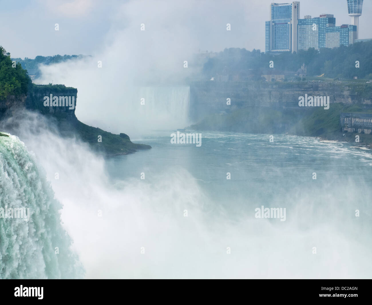 Voir les chutes du Niagara du côté de new york Banque D'Images