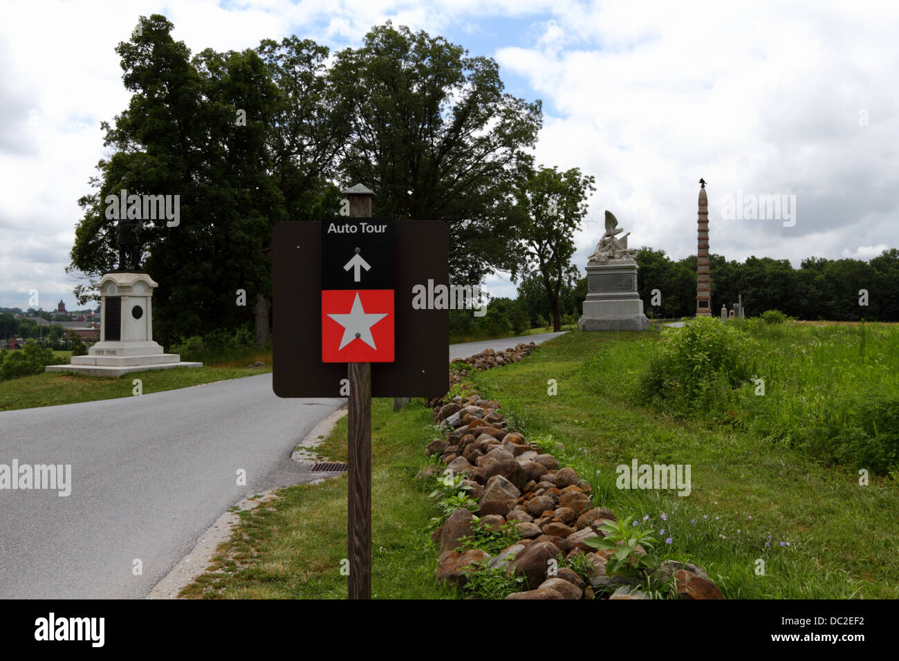 Panneau sur Doubleday Avenue indiquant la route de la visite automatique à travers le champ de bataille de Gettysburg, parc militaire national de Gettysburg, Pennsylvanie, États-Unis Banque D'Images