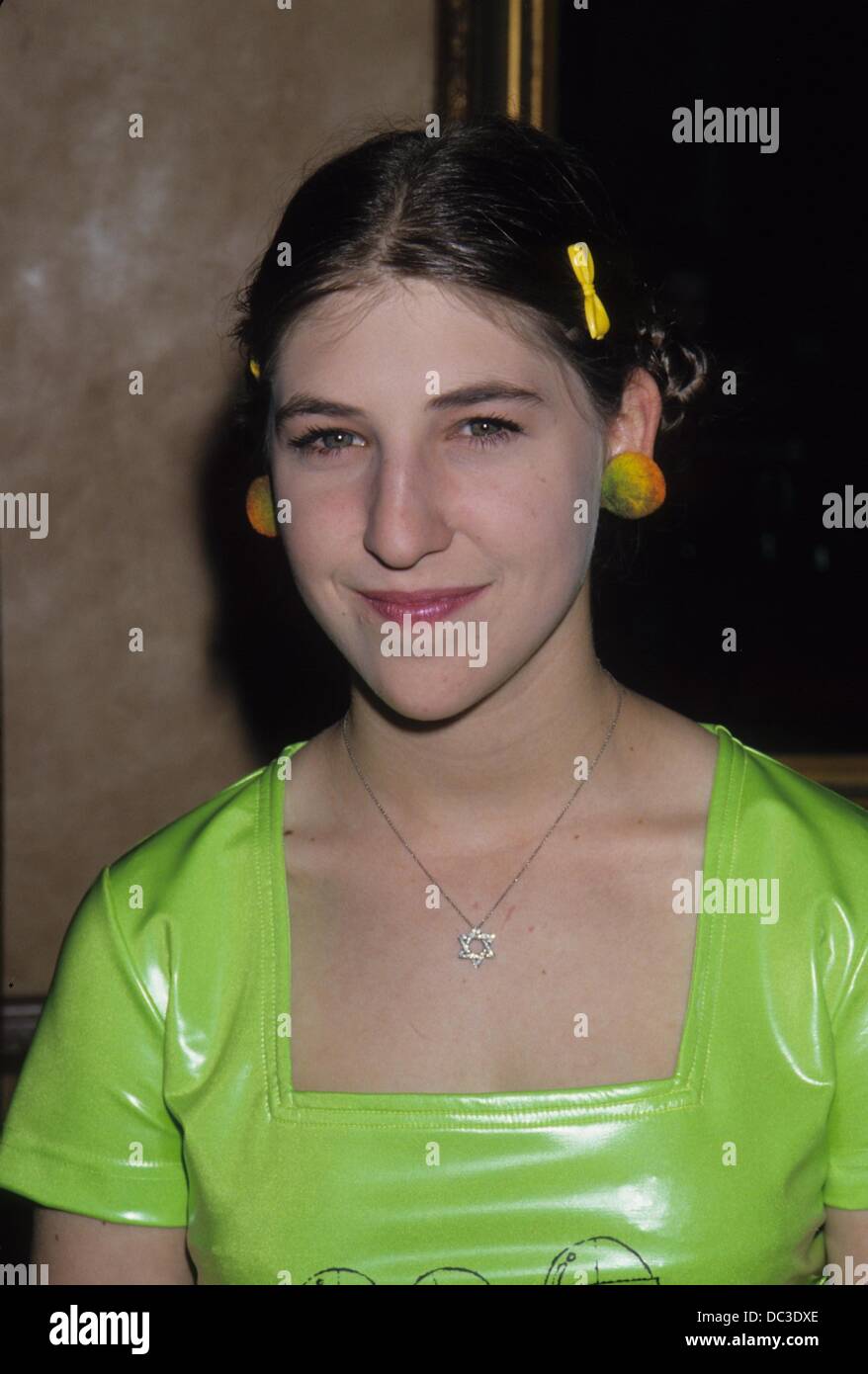 BIALIK MAYIM.Blossom célèbre son 100e épisode 1994.k0019lr.(Image Crédit : © Lisa Rose/Photos/ZUMAPRESS.com) Globe Banque D'Images