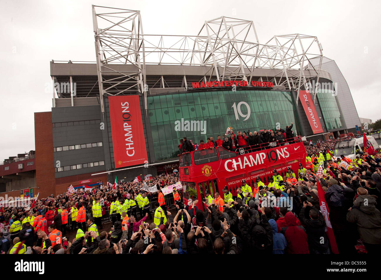 Manchester United Premier League saison 2010/11 la parade de la victoire Banque D'Images