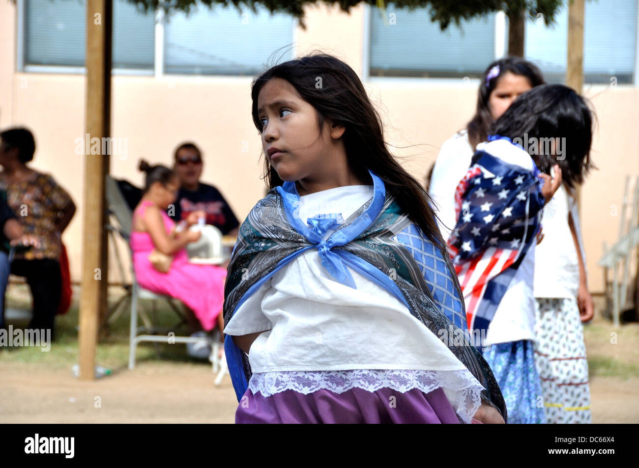 Les jeunes femmes de la Rivière-Salt Maricopa-Pima tribes à danser à l'Cupa Jours Festival sur la réserve indienne de Pala Banque D'Images