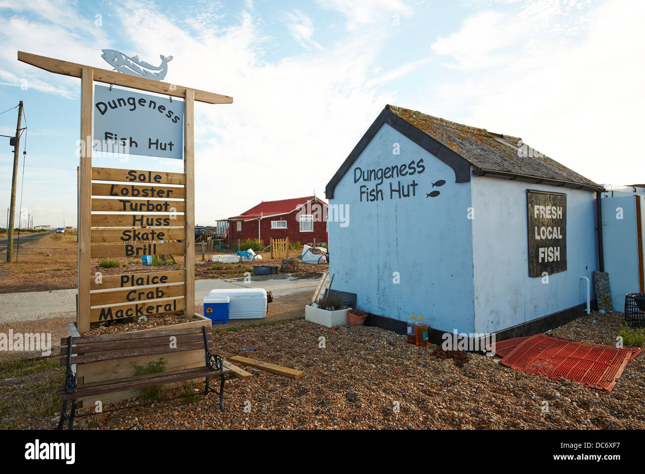 Cabane du poisson vendu du poisson frais local Dungeness Kent UK Banque D'Images