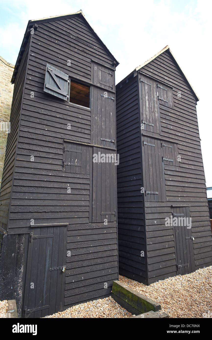 Boutiques net utilisé pour stocker les filets de pêche sur le Stade Rock-A-Nore Road Hastings Banque D'Images