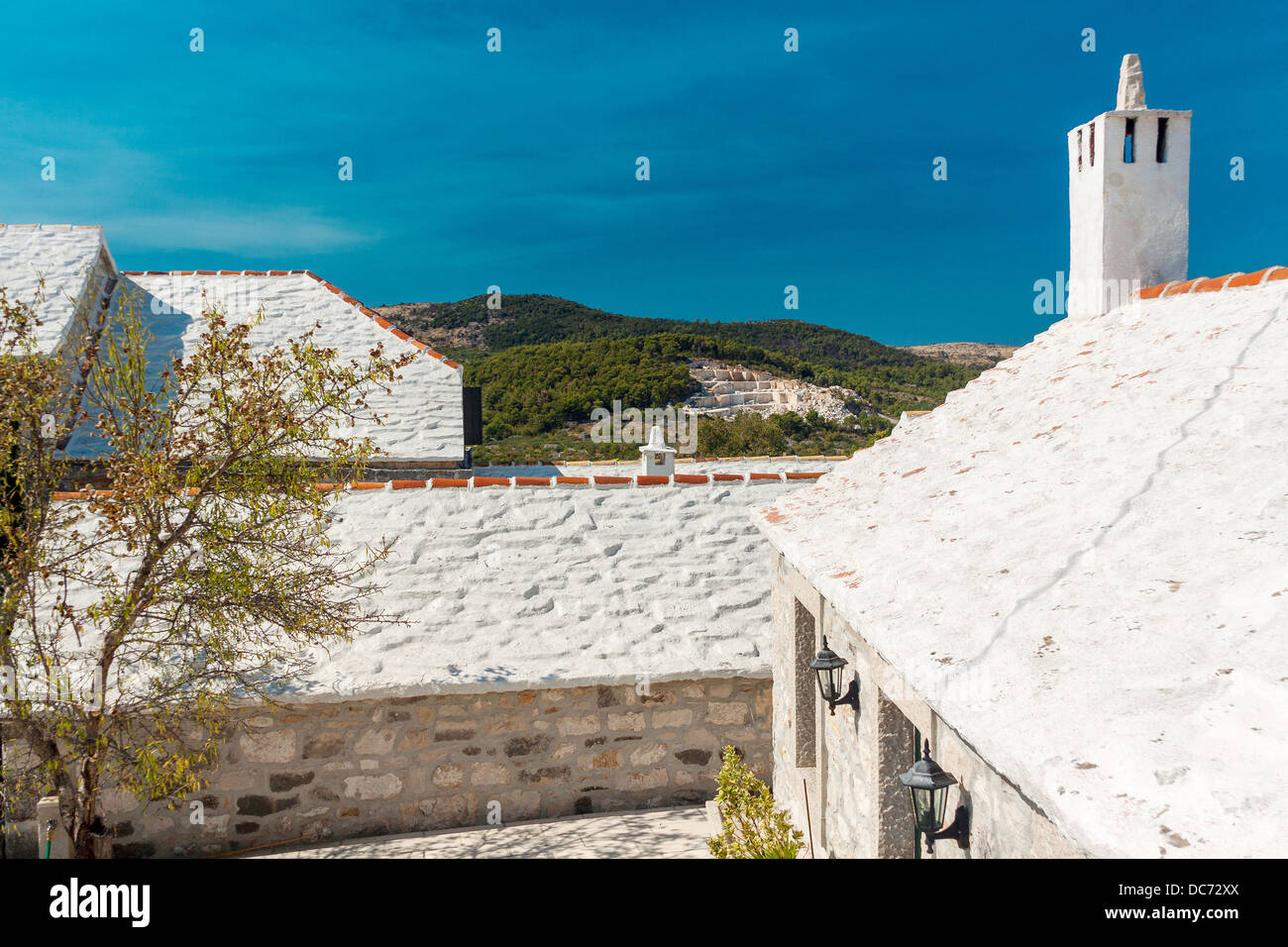 Carrière sur la colline à Donji Humac sur l'île de Brač, Croatie Banque D'Images