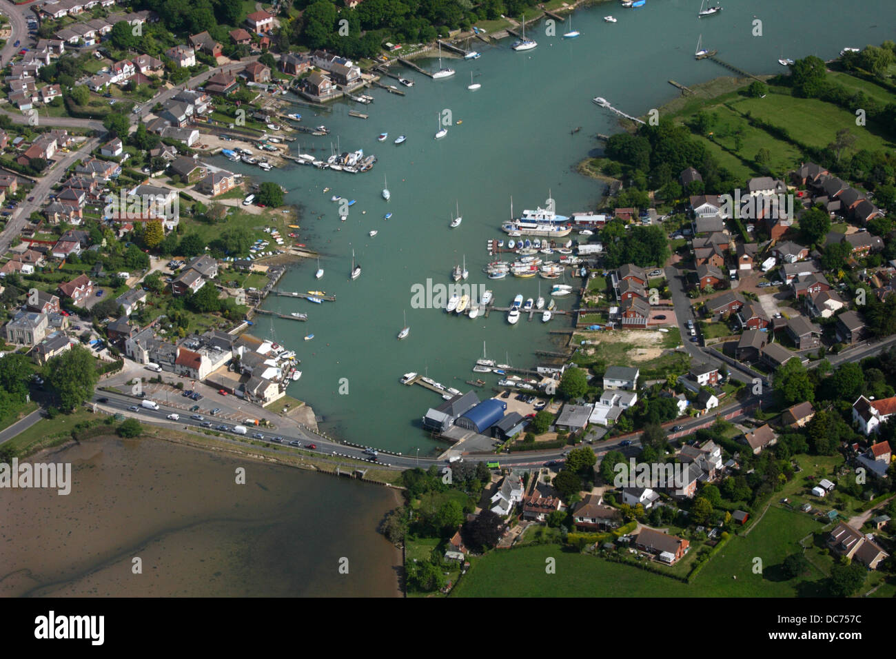 Vue aérienne de Wooton Pont, île de Wight Banque D'Images