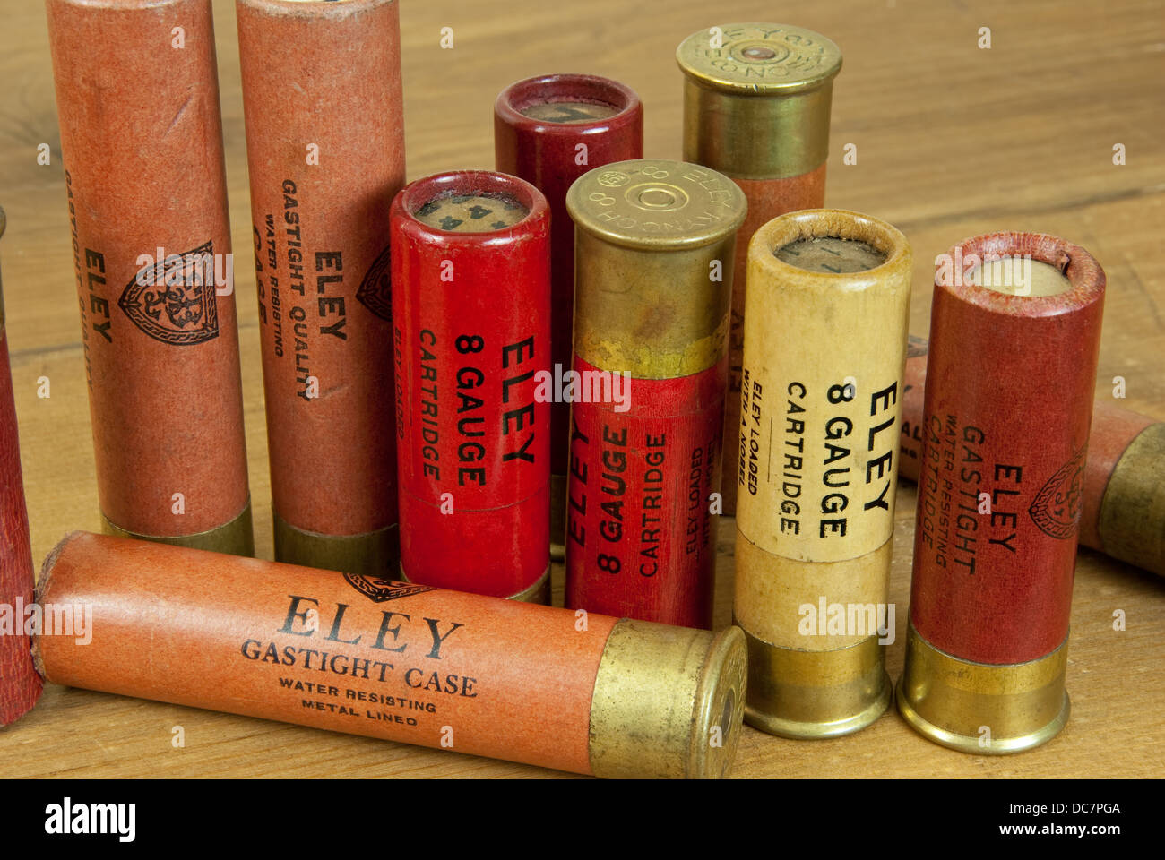 Vieilles cartouches de fusil de chasse Banque de photographies et d