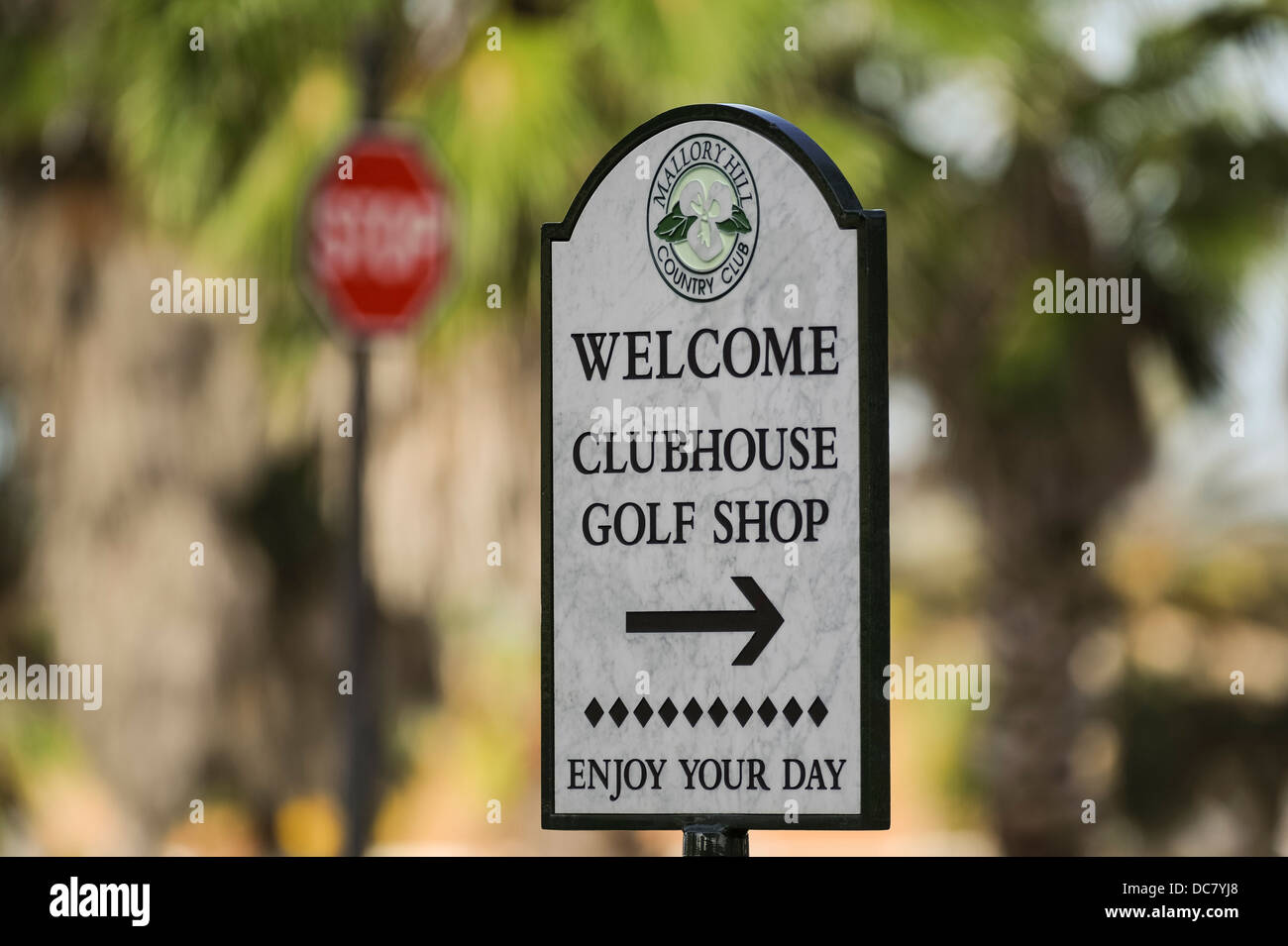 Un signe de bienvenue au Golf Country Club House Les Villages Florida USA Banque D'Images