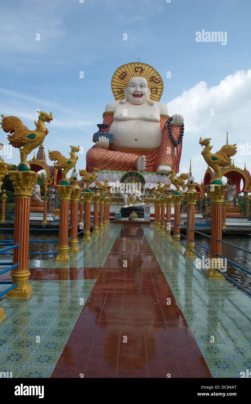De rire et de plaisir à Big Buddha temple Wat Plai Laem Ko Samui Banque D'Images