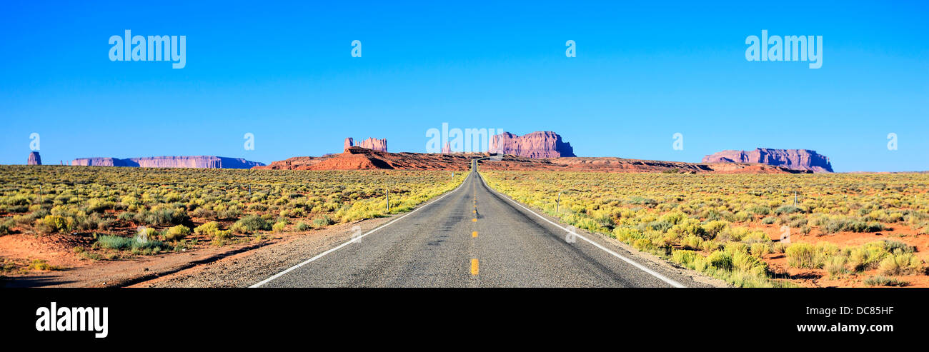 Comitiva de gado, peão de boiadeiro, boi, Cortege of Cattle, Peasant of  Cowboy, Ox, Bos taurus, Miranda, Mato Grosso do Sul, Brazil Stock Photo -  Alamy