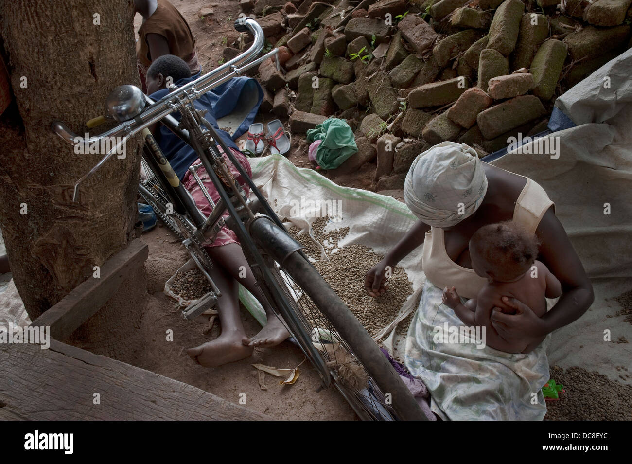 L'Ouganda, 2011. Dans Kyarumba Mugete marché village Banque D'Images