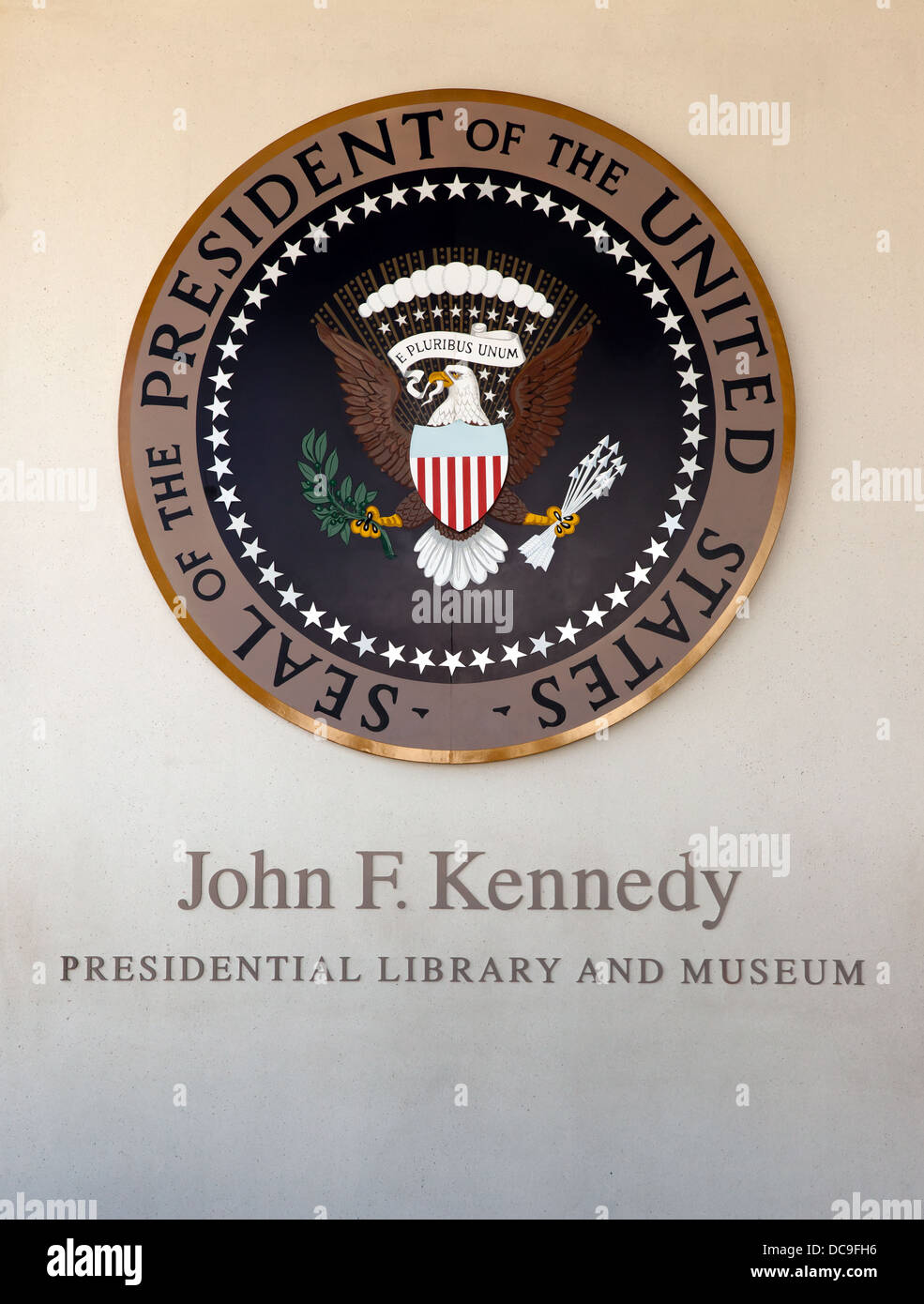 Droit du sceau du président des États-Unis, à l'intérieur de la John F.  Kennedy Presidential Library and Museum Photo Stock - Alamy