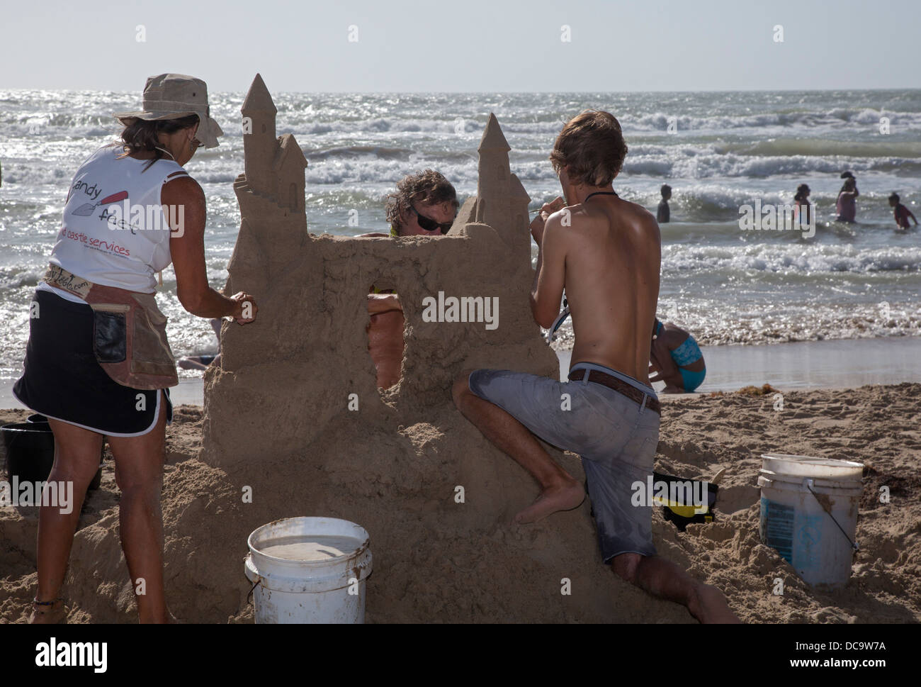 Concours de châteaux de sable sur Texas Beach Banque D'Images