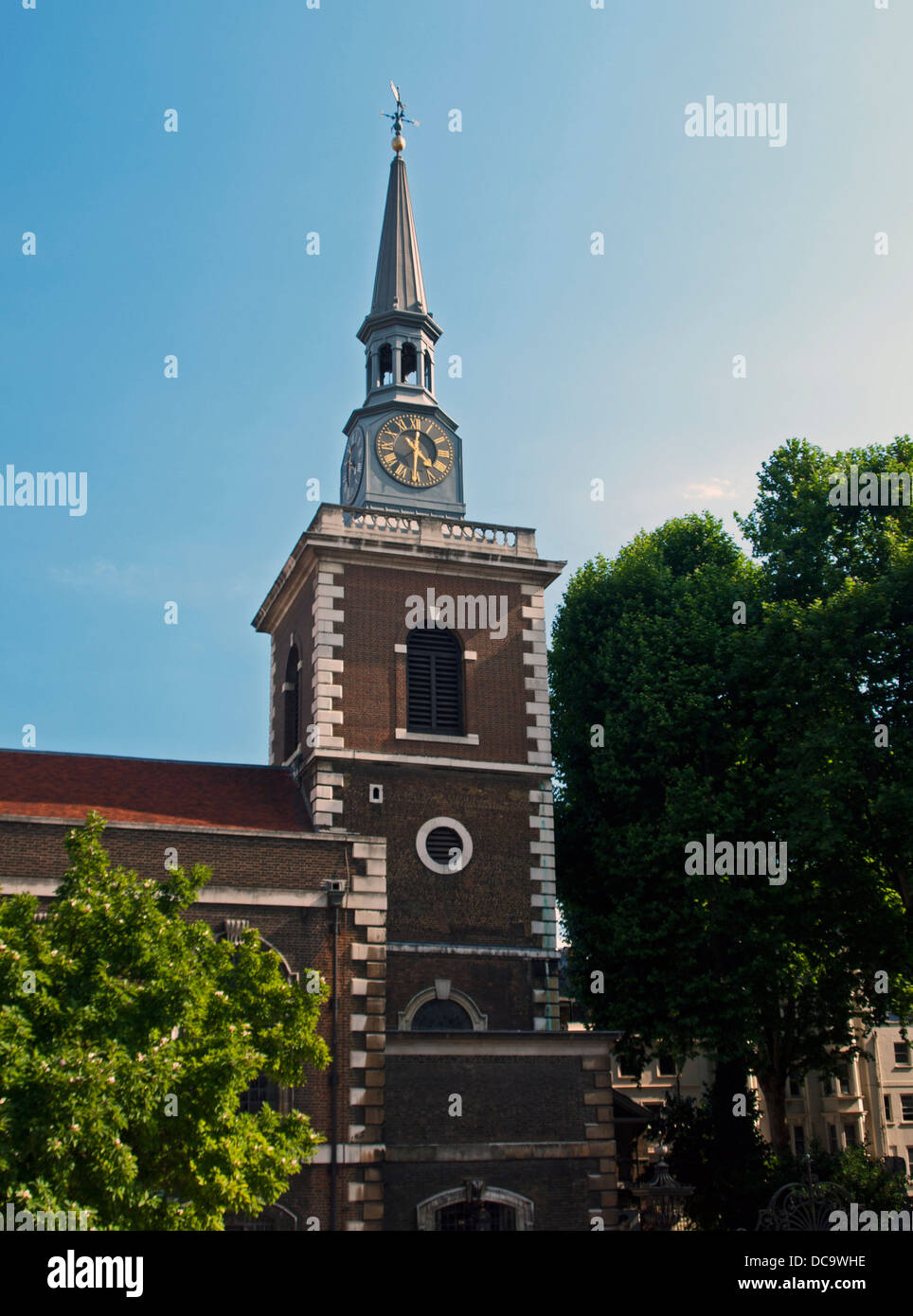 Vue sur St James's Church, 556, conçu et construit par Sir Christopher Wren. Banque D'Images