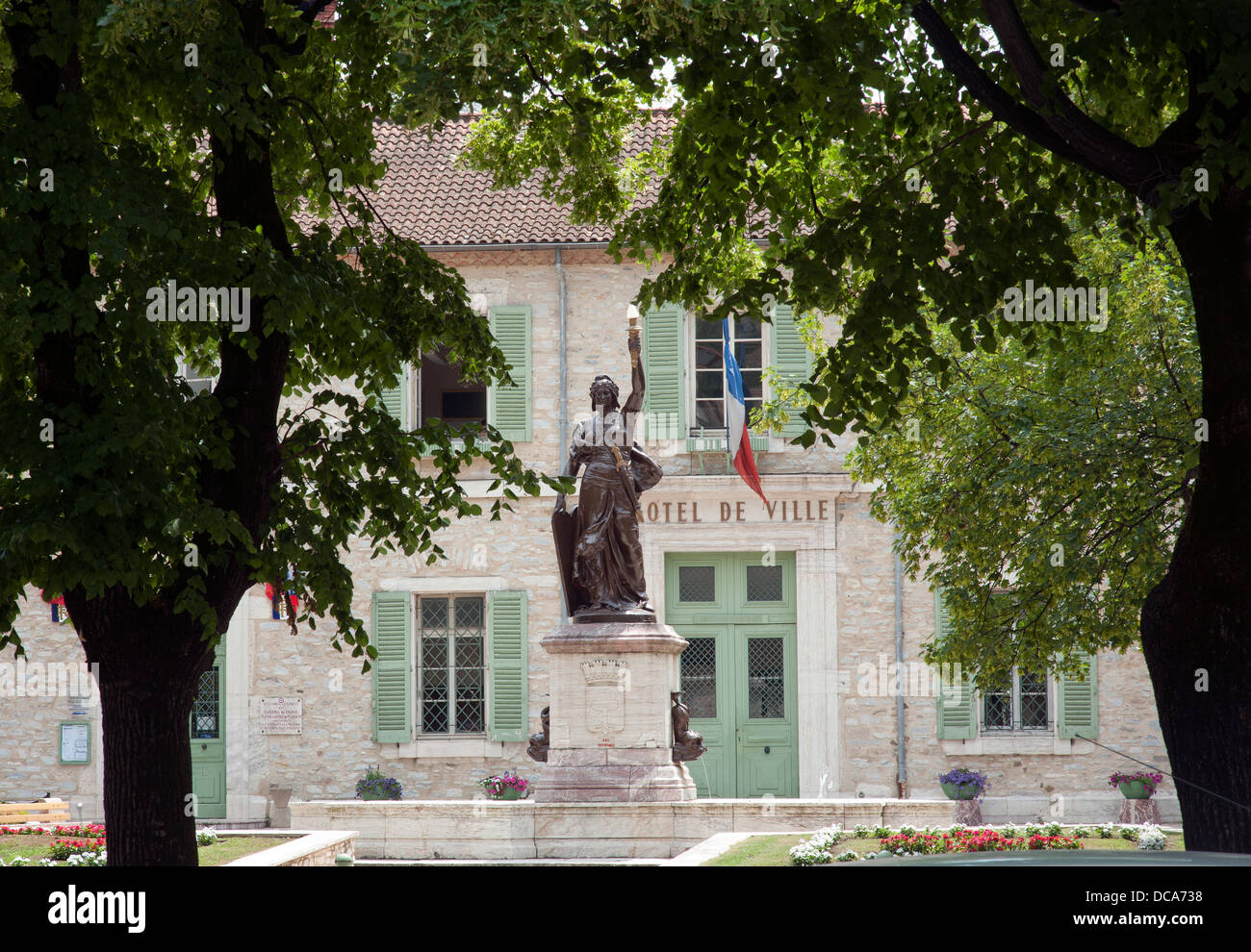 Saint-Pons-de-Thomieres dans l'Hérault, Département Midi-pyrénées, sud-ouest de la France. Juillet 2013 Marianne, symbole de la France, Banque D'Images