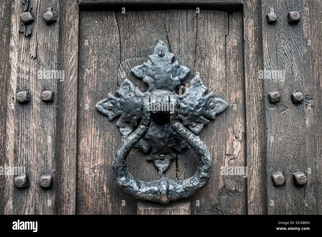 Heurtoir de porte ancienne Banque de photographies et d'images à haute  résolution - Alamy