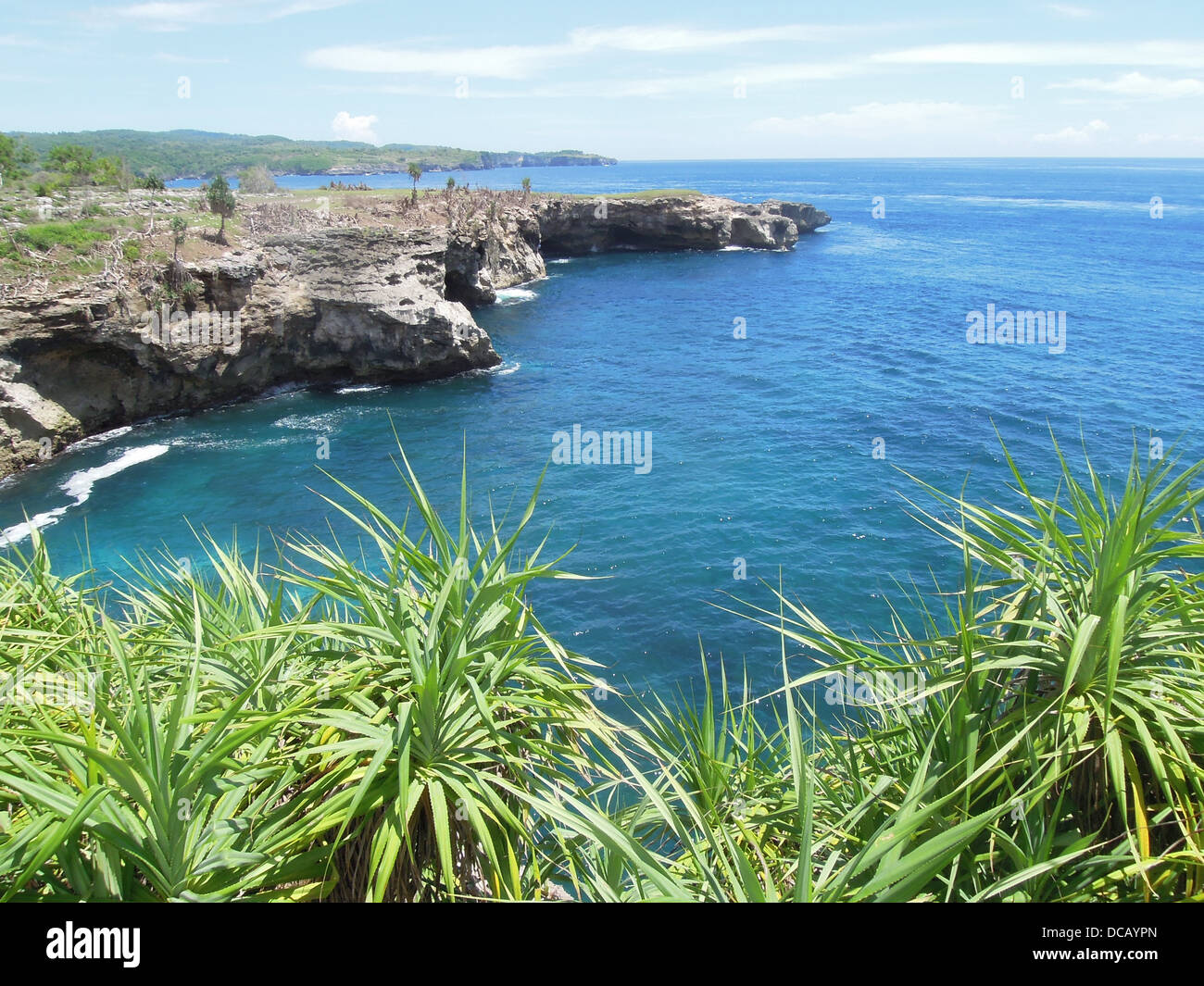 La côte à Nusa Ceningan sur l'île de Bali, Indonésie Banque D'Images