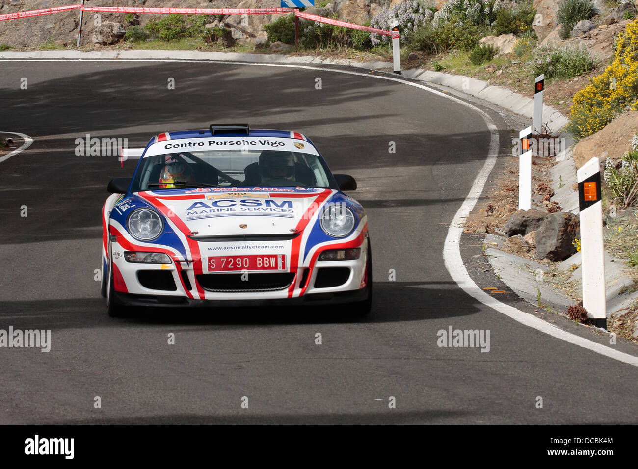 Xevi Pons et Alex Haro en compétition dans l'ERC Rally Islas Canarias, à Gran Canaria. Banque D'Images