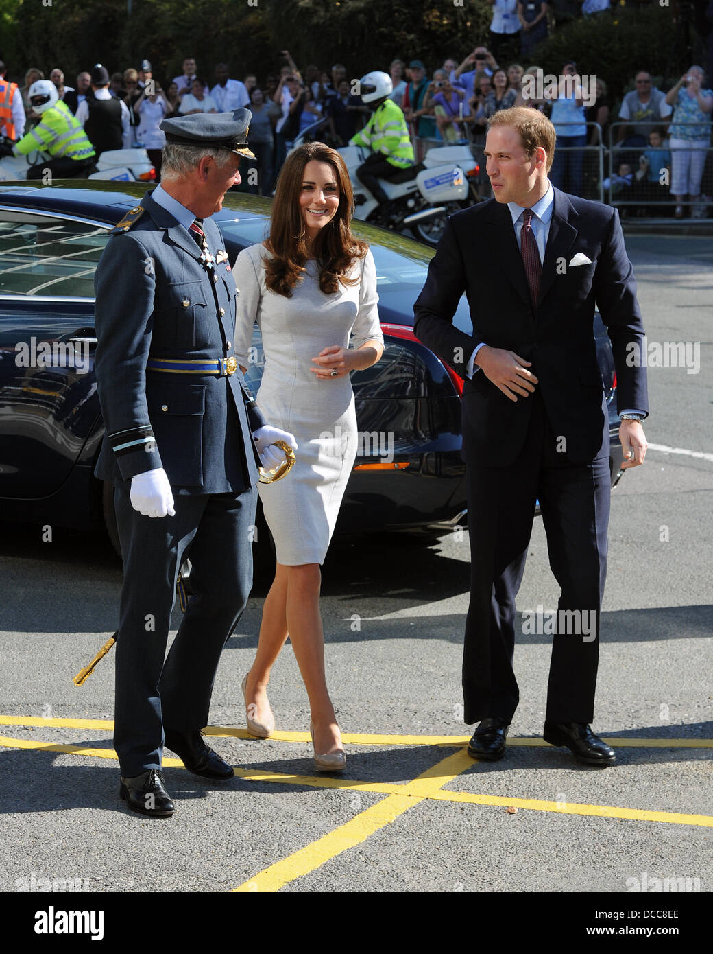 Catherine, duchesse de Cambridge, et le Prince William, duc de Cambridge. L'ouverture du nouveau Centre de chêne pour les enfants et les jeunes au Royal Marsden Hospital. Sutton, Angleterre - 29.09.11 Banque D'Images