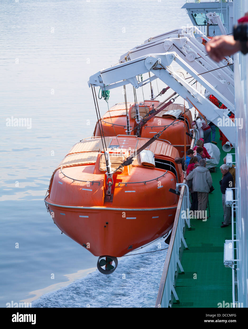 Canots de sauvetage de navires Banque D'Images