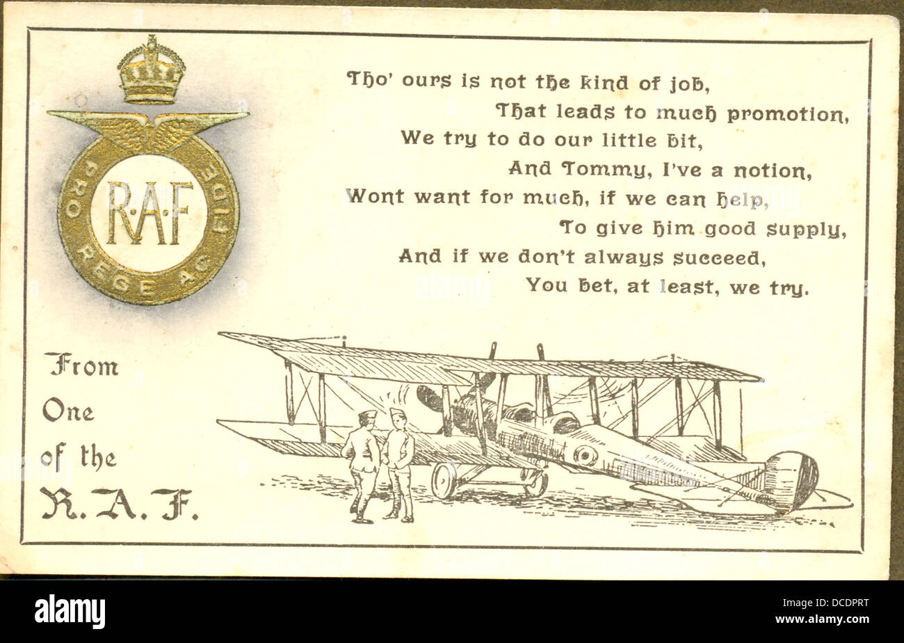 La Première Guerre mondiale carte postale avec l'insigne de la Royal Air Force Banque D'Images