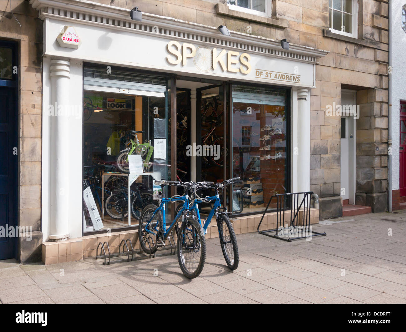Rayons magasin de bicyclettes à St Andrews Fife Ecosse Banque D'Images